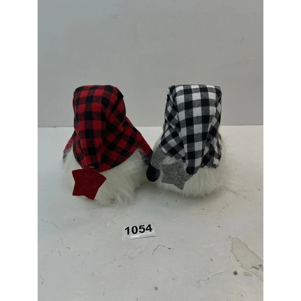 Plush Gnomes OS Red Black White Buffalo Plaid Set of 2
